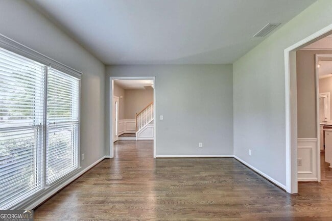 Building Photo - 7470 Brookwood Way
