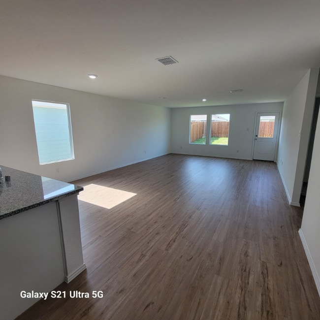 Building Photo - 318 Mahogany Ln