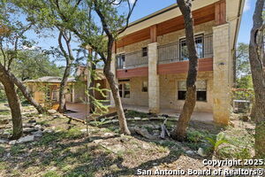Building Photo - 807 Happy View
