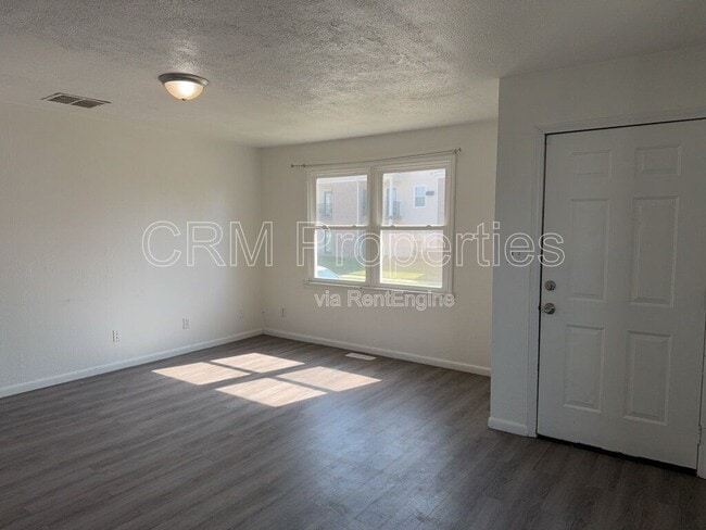Building Photo - 1411 N Courtland Ave