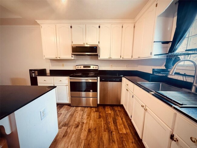 Building Photo - 8928 Asheville Dr