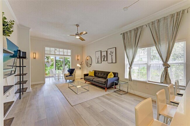 Building Photo - 3605 54th Dr W