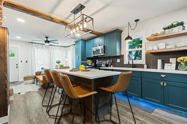 Building Photo - 1419 Fairview Ave