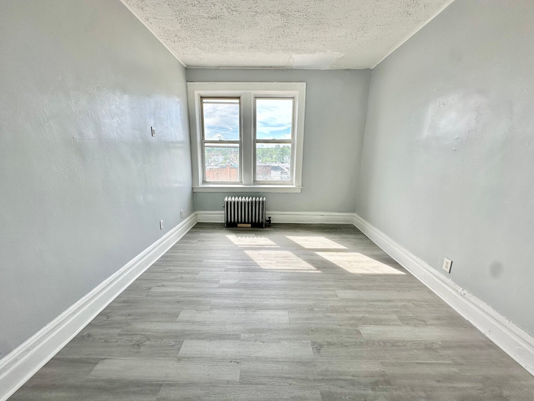Building Photo - 94 Fairmount Terrace