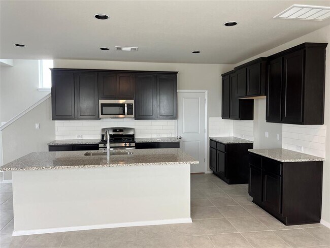 Building Photo - 125 Hidden Branch Cv