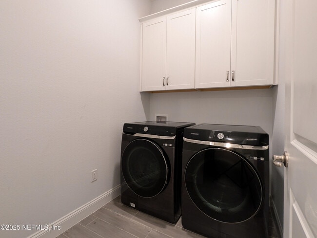 Building Photo - 4408 Sun Lily Ct