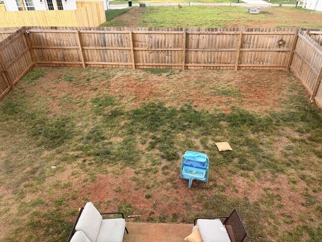 Building Photo - 136 Quarry Rdg Rd