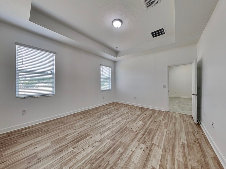 Building Photo - 1609 Sourwood Dr