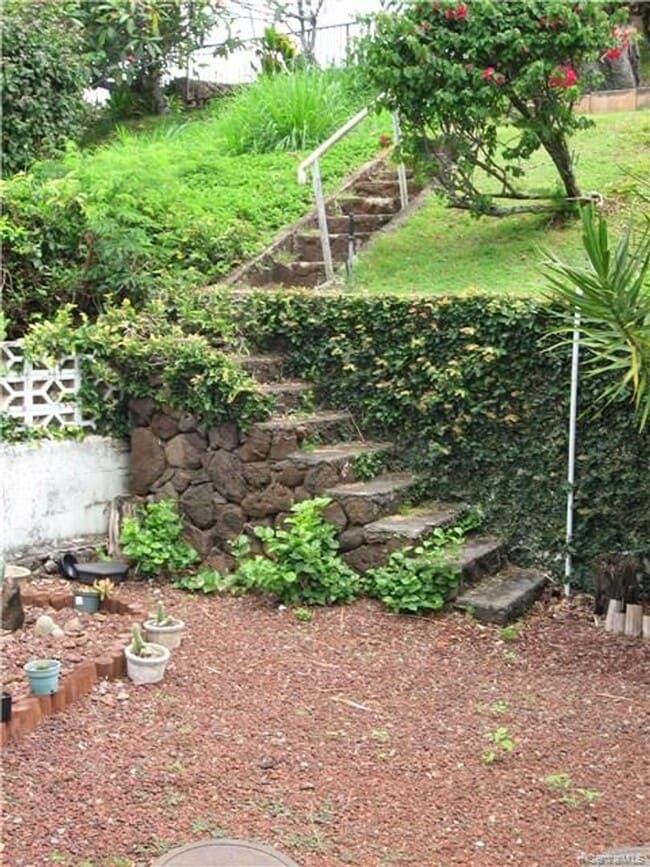 Building Photo - PET FRIENDLY PEARL RIDGE ESTATES Single Family Home!