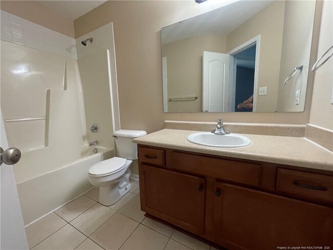 Building Photo - 1413 Avoncroft Dr