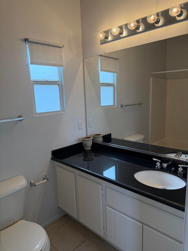 Building Photo - 47780 Sumac St