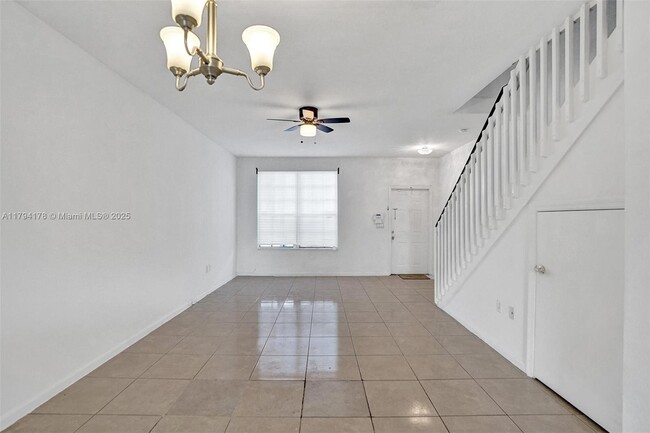 Building Photo - 757 NW 42nd Ave