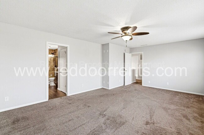 Building Photo - 603 Clear Creek Dr