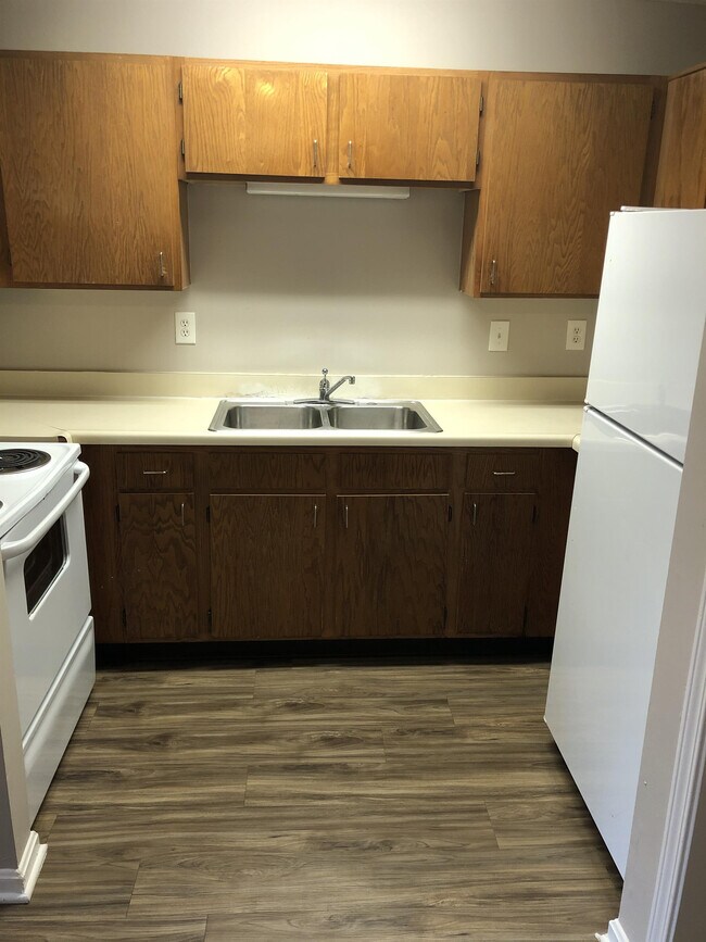 Building Photo - 4109 Blue Lick Ct