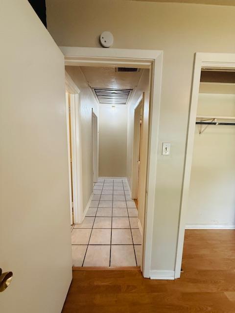 Building Photo - 2705 Sherwood Ln