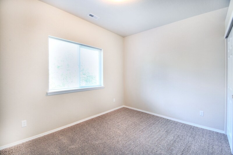 Building Photo - 3020 Mandalay Grove