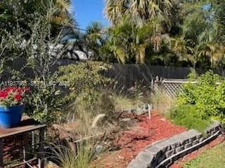 Building Photo - 429 49th St