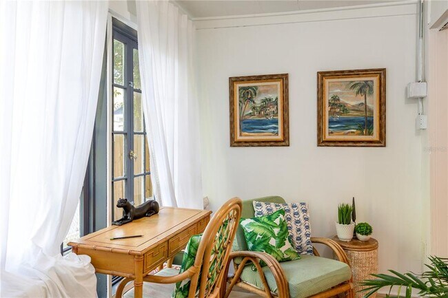 Building Photo - 310 NW 8th St