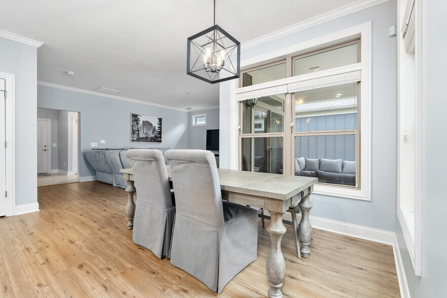 Building Photo - 243 Parkgate Ct