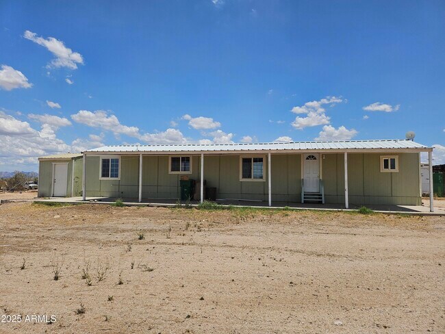 Primary Photo - 20968 E Florence-Kelvin Hwy