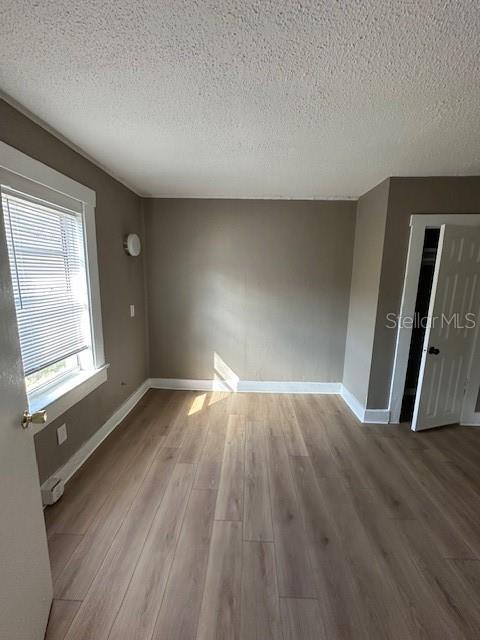 Building Photo - 1587 Scranton Ave