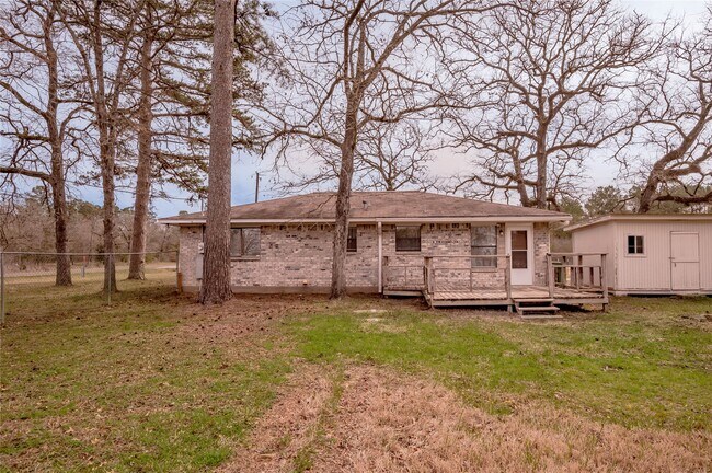 Building Photo - 4 Barre Ln