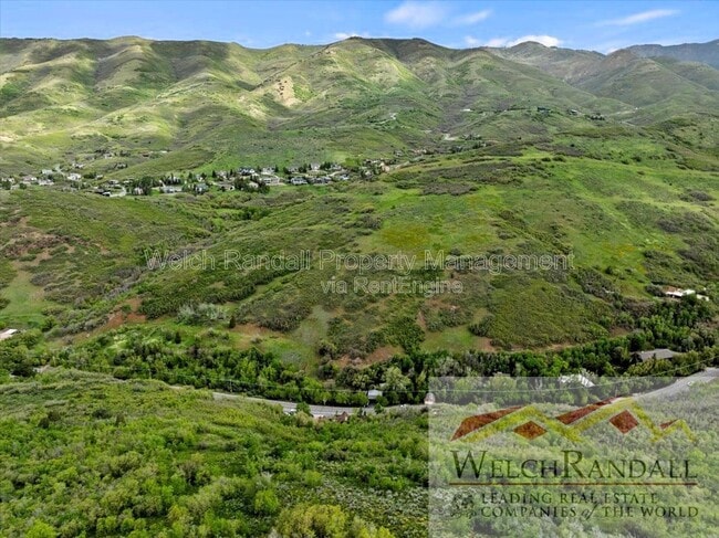 Building Photo - 5548 Emigration Canyon Rd
