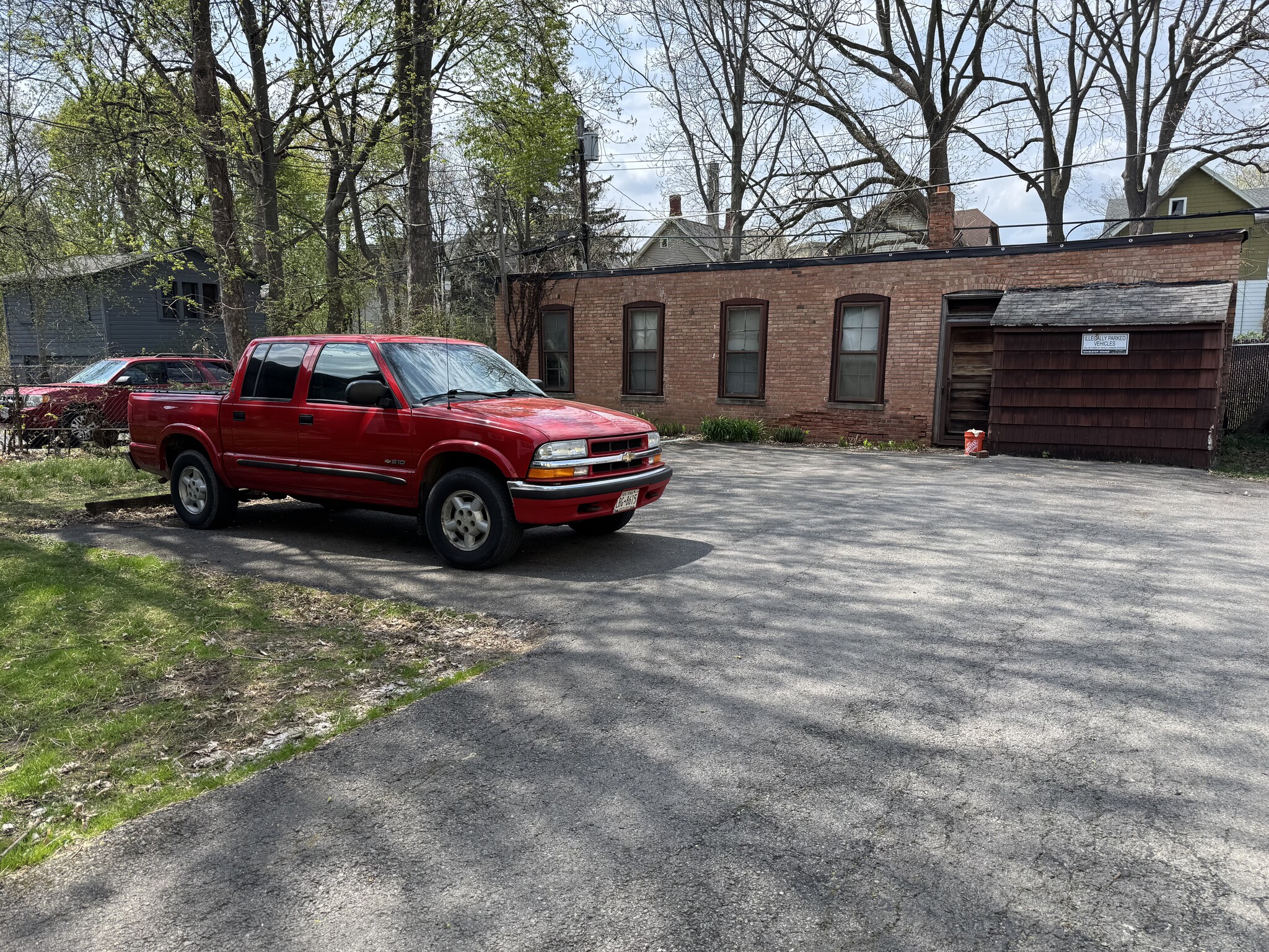 Building Photo - 395 Meigs St