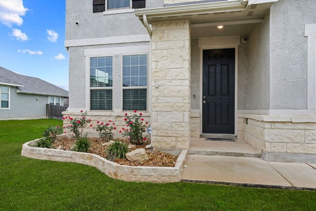 Building Photo - 19322 Amore Bluff