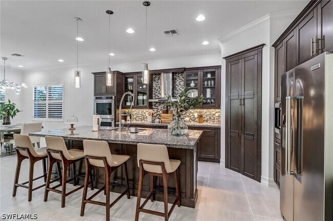 Building Photo - 9264 Glenforest Dr