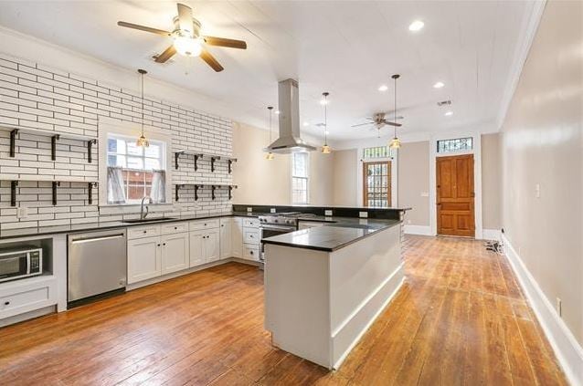 Building Photo - 2404 Bienville St