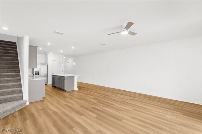 Building Photo - 27859 Solis Grande Dr