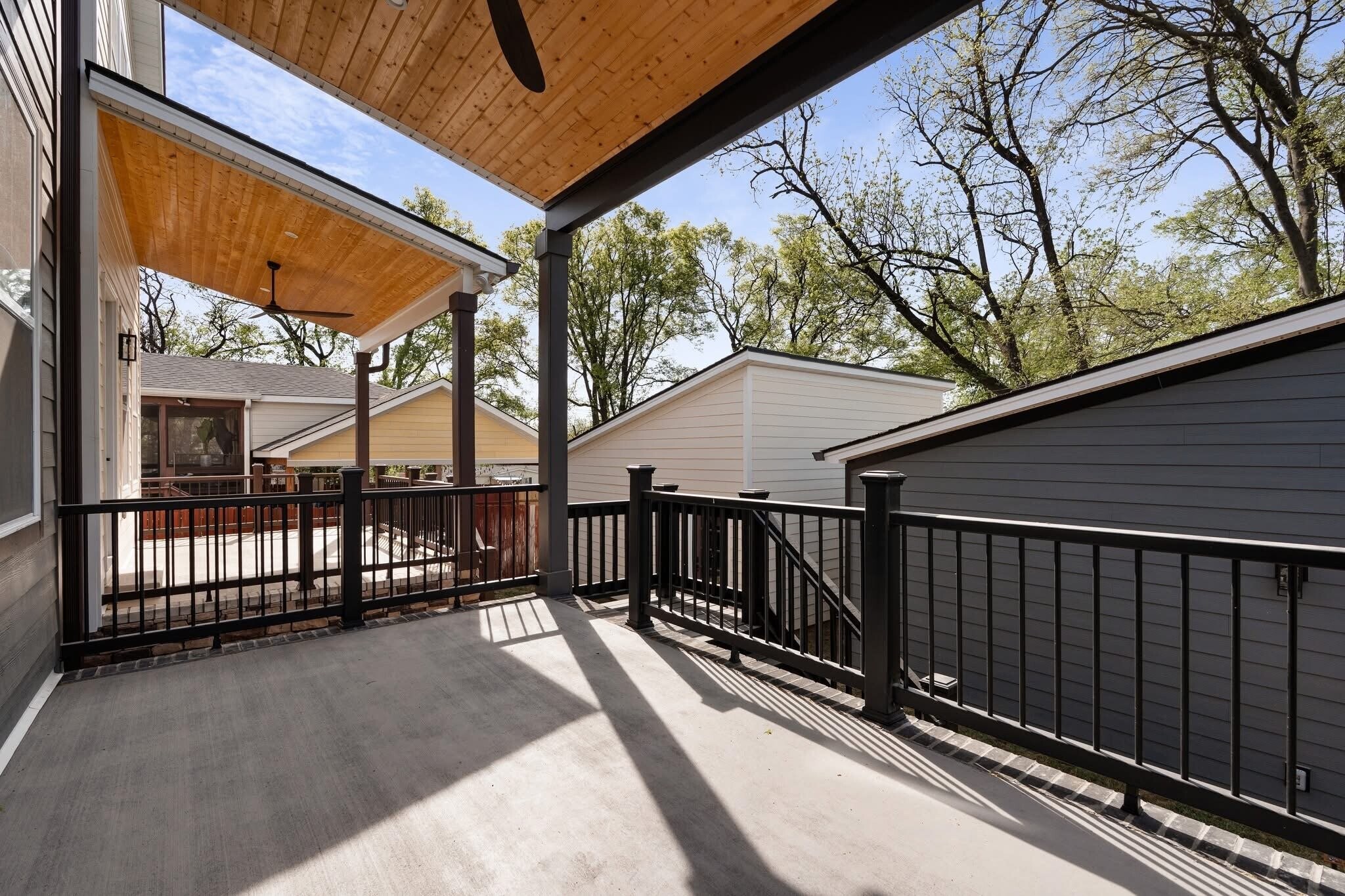 Building Photo - 151 Fain St