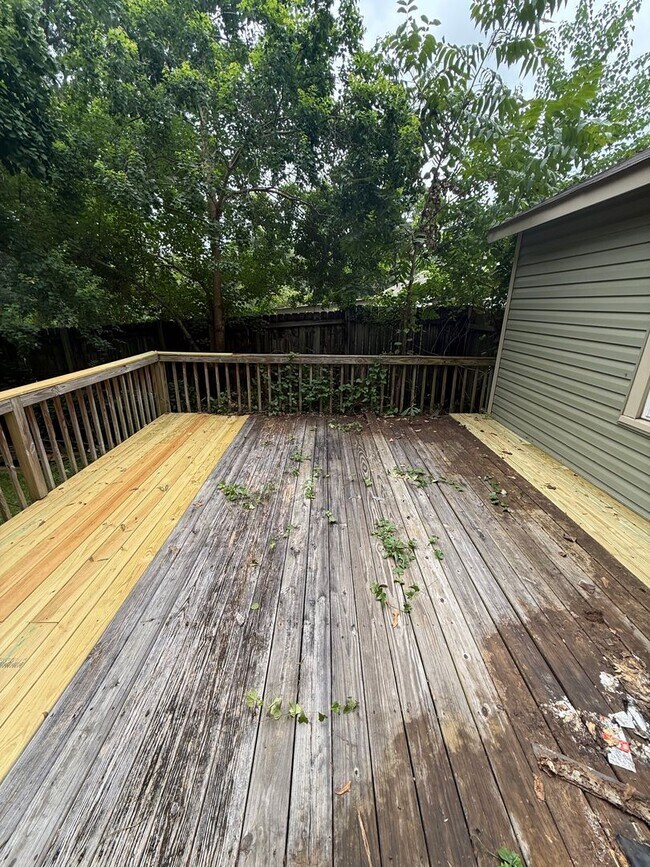 Building Photo - ** 3 Bed 1 Bath located in Chisholm ** Call to schedule a self tour 334-366-9198