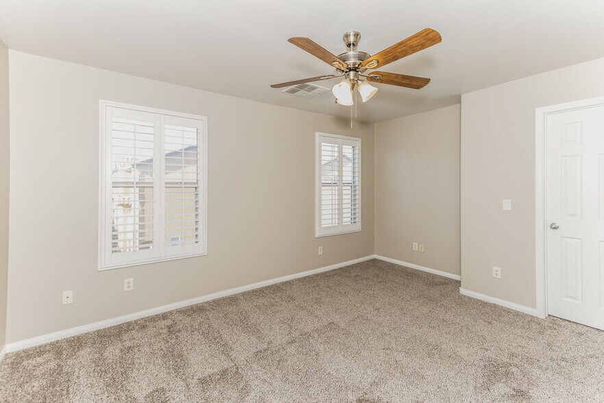 Building Photo - 1300 Sand Castle Ave