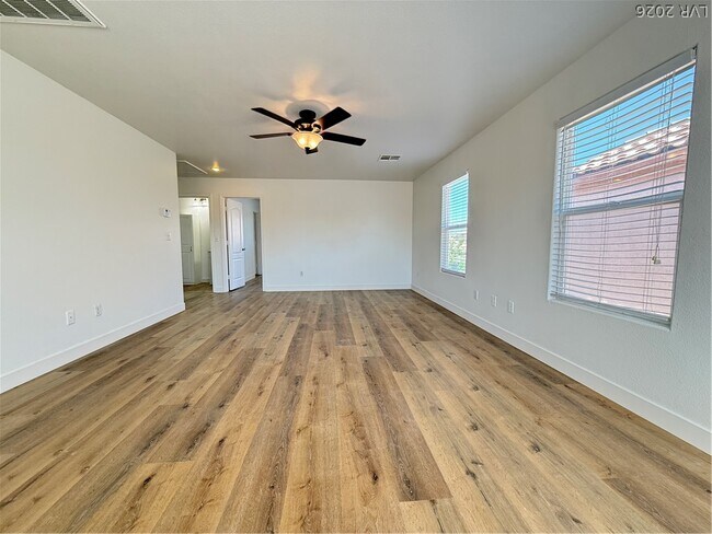 Building Photo - 11087 Deluna St