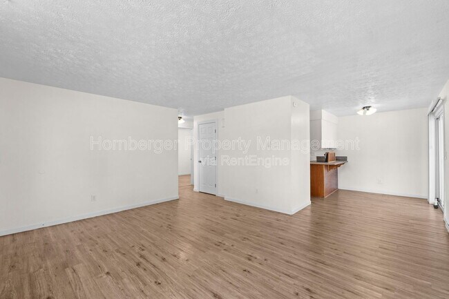 Building Photo - 3617 N Washington St