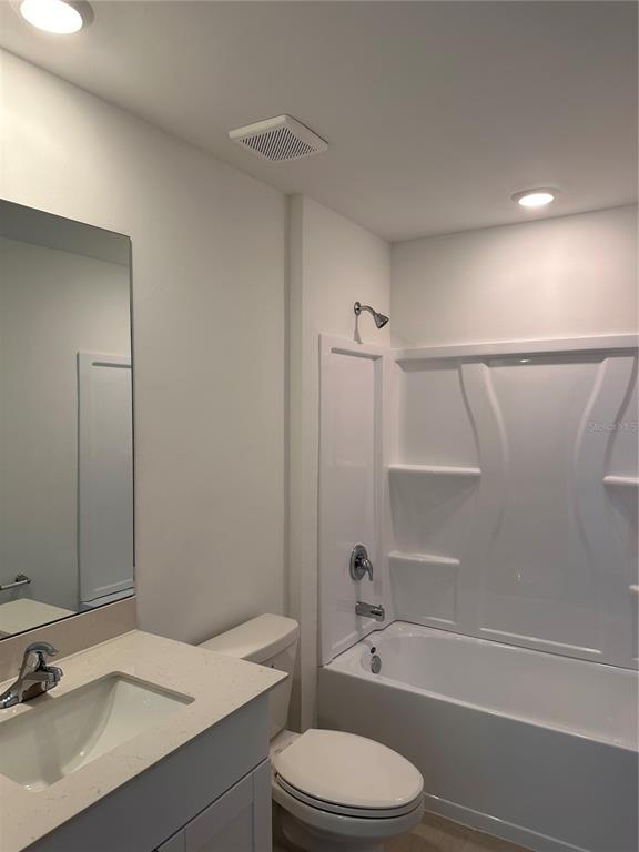 Building Photo - 1641 Nabatoff St