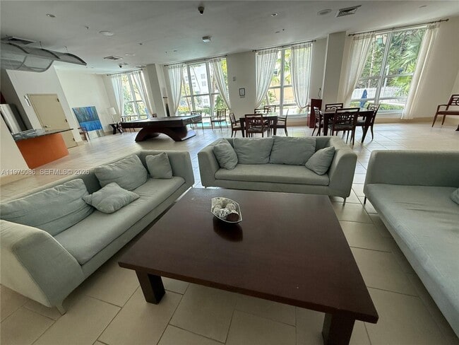 Building Photo - 2001 S Biscayne Blvd