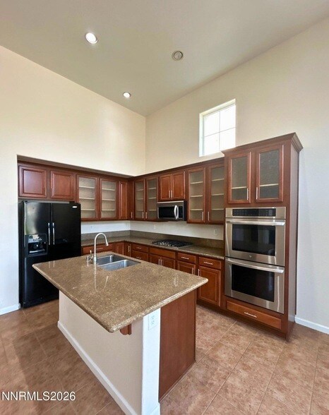 Building Photo - 6634 Magical Dr