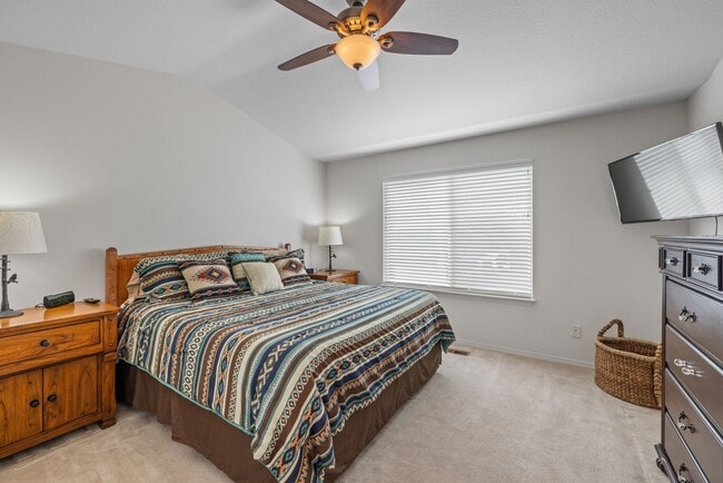 Building Photo - FURNISHED or unfurnished - 3 bed 3 bath Gated Highlands Ranch Home!