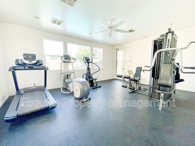 Building Photo - 4523 Via Del Sol