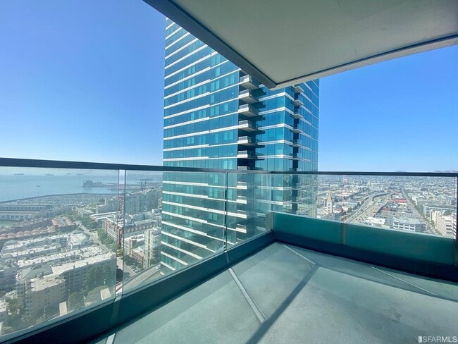 Building Photo - 401 Harrison St