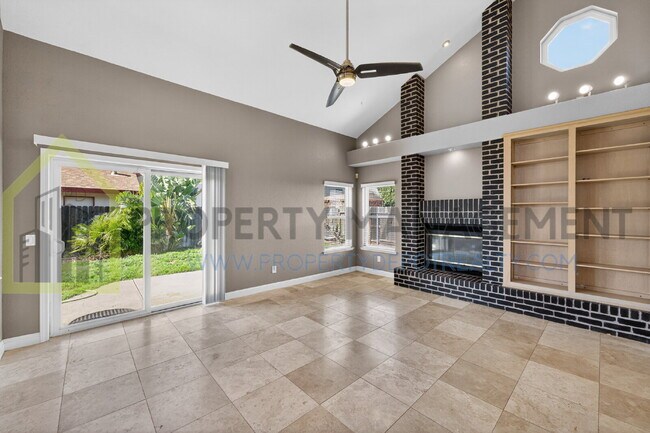 Building Photo - Spacious 3-Bedroom, 3-Bath Home Available