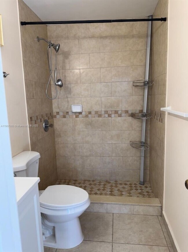 Building Photo - 4570 SW 68th Ct Cir