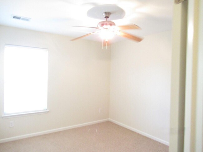 Building Photo - 1666 Ruger Dr
