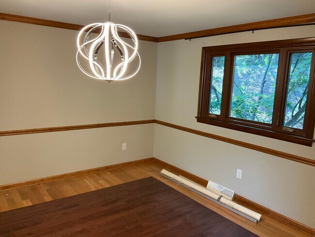 Building Photo - 4-Bedroom Home with 2 Full + 2 Half Baths ...