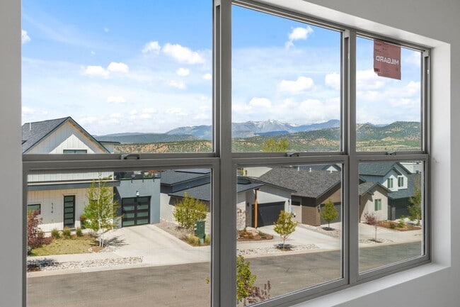 Building Photo - 115 Elevation Dr