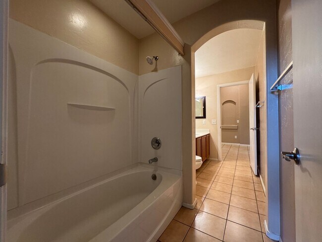 Building Photo - 4BR/2BA/2GA, 1889 sq.ft. rental in Sierra Vista, AZ