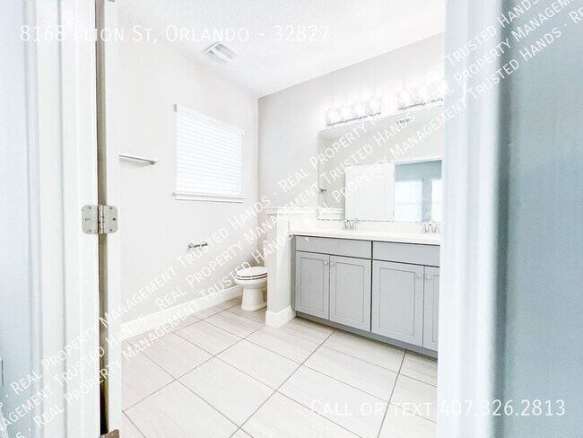 Building Photo - Luxury 4-Bedroom Townhome in Laureate Park...